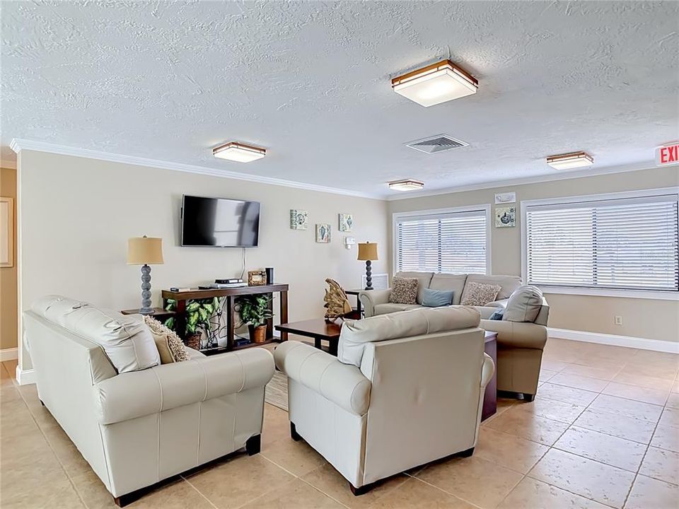 For Sale: $789,900 (3 beds, 2 baths, 1488 Square Feet)