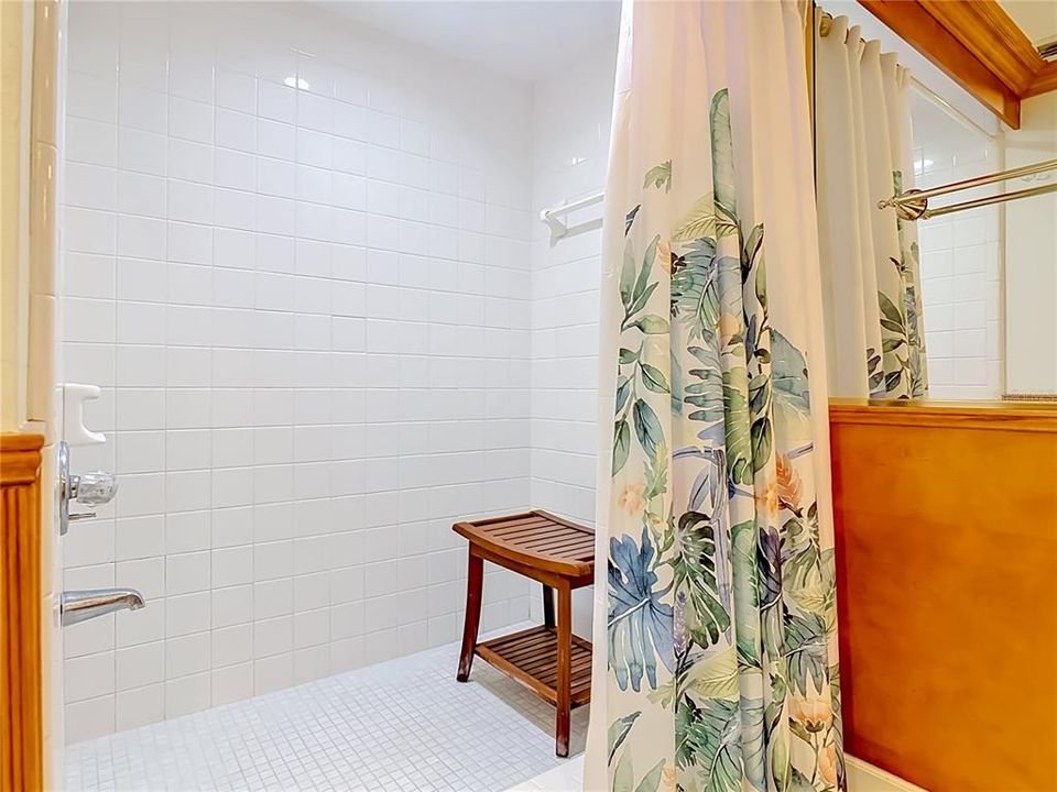 For Sale: $789,900 (3 beds, 2 baths, 1488 Square Feet)