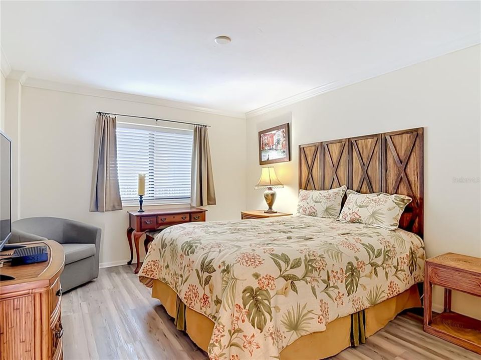 For Sale: $789,900 (3 beds, 2 baths, 1488 Square Feet)