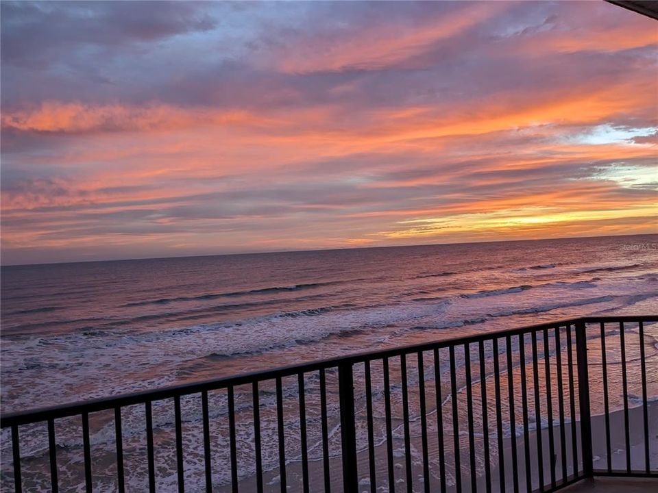 For Sale: $789,900 (3 beds, 2 baths, 1488 Square Feet)