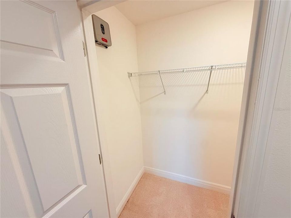 For Rent: $2,699 (4 beds, 3 baths, 2492 Square Feet)