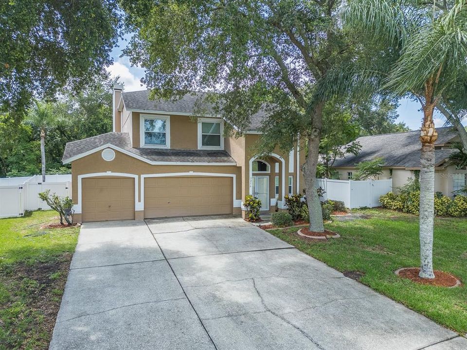 For Sale: $739,999 (4 beds, 2 baths, 2607 Square Feet)