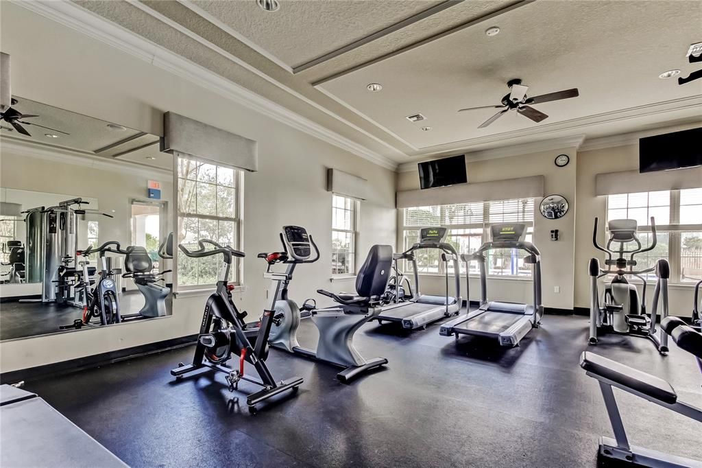 For Sale: $399,900 (5 beds, 3 baths, 2696 Square Feet)