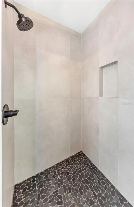 Active With Contract: $524,500 (3 beds, 2 baths, 1570 Square Feet)
