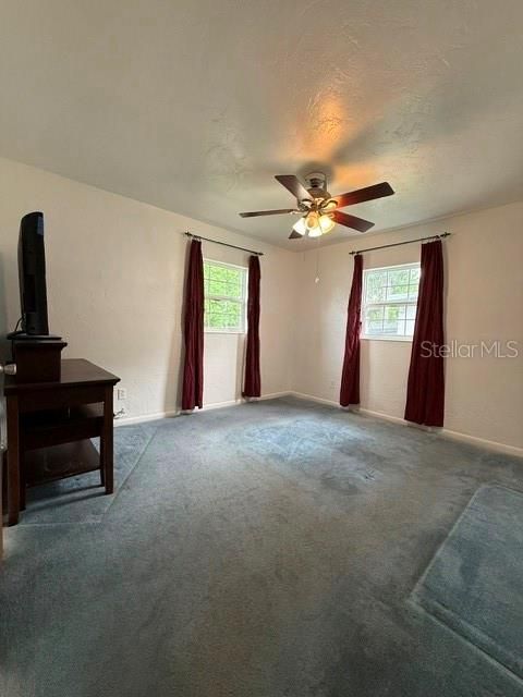 For Sale: $210,000 (3 beds, 1 baths, 888 Square Feet)