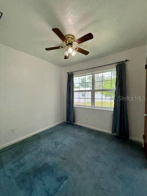 For Sale: $210,000 (3 beds, 1 baths, 888 Square Feet)