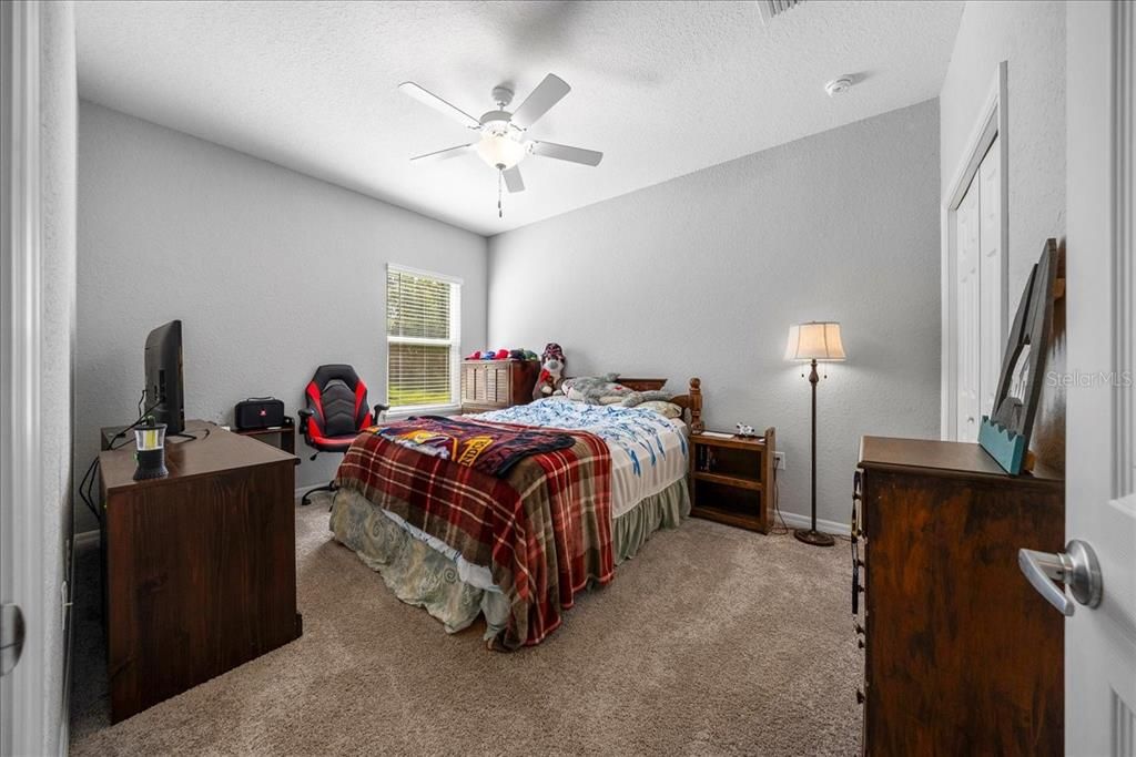 For Sale: $389,900 (4 beds, 3 baths, 2336 Square Feet)
