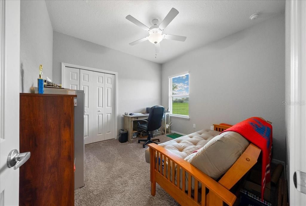 For Sale: $389,900 (4 beds, 3 baths, 2336 Square Feet)