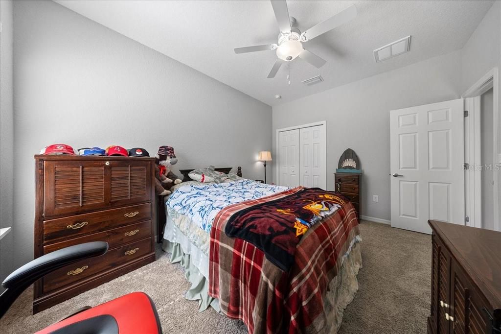 For Sale: $389,900 (4 beds, 3 baths, 2336 Square Feet)