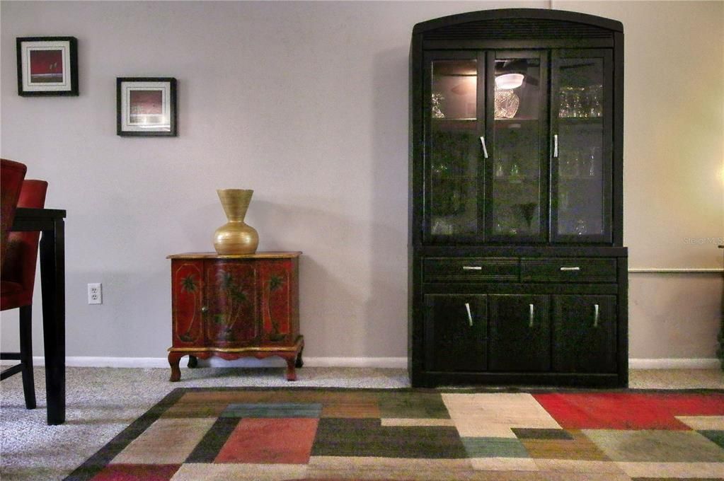 For Rent: $1,350 (2 beds, 2 baths, 1144 Square Feet)