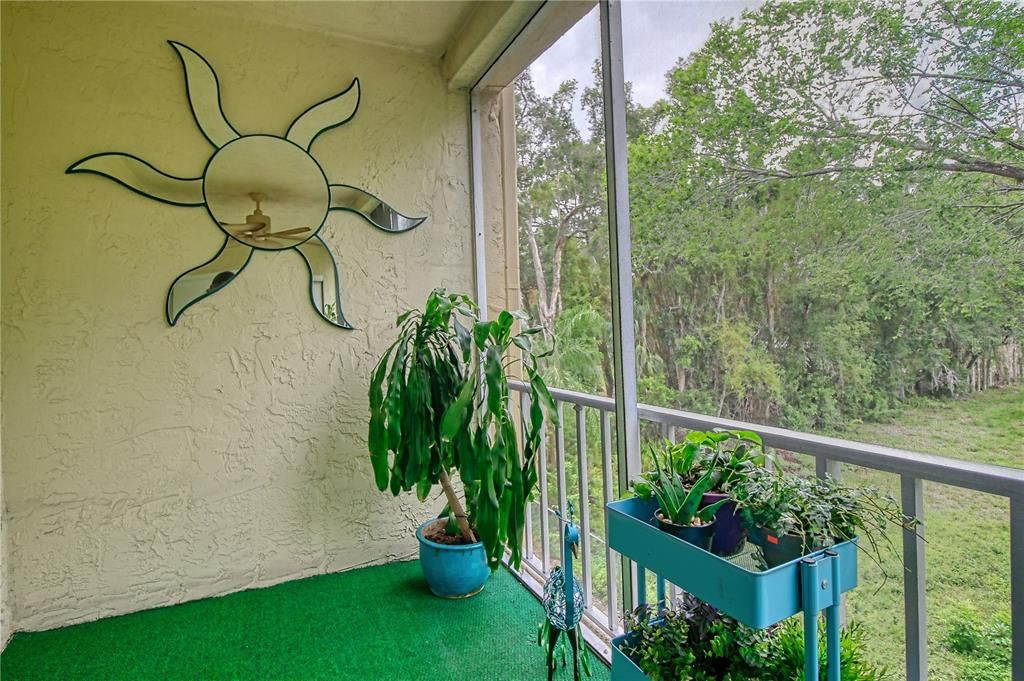 For Rent: $1,350 (2 beds, 2 baths, 1144 Square Feet)