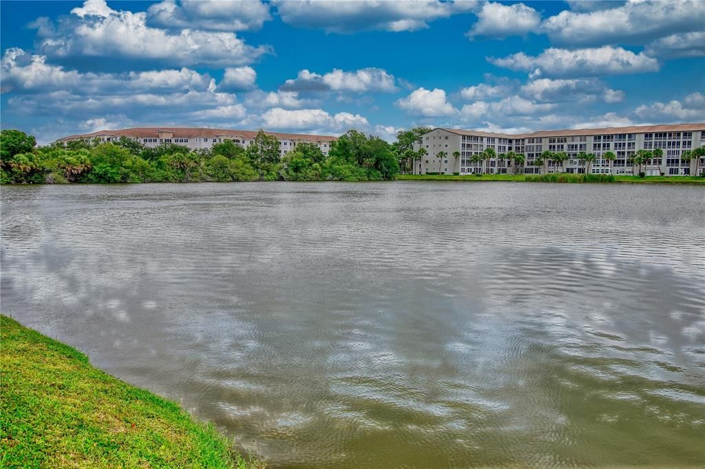 For Rent: $1,350 (2 beds, 2 baths, 1144 Square Feet)