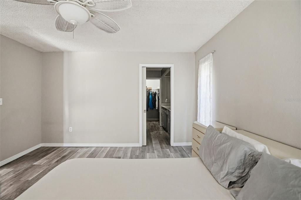 En Venta: $349,900 (3 camas, 2 baños, 1876 Pies cuadrados)