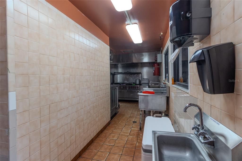 For Sale: $400,000 (0 beds, 0 baths, 2400 Square Feet)