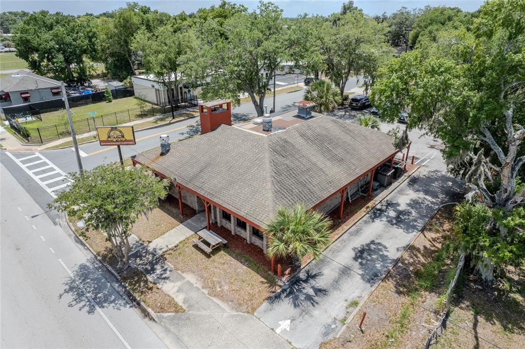 For Sale: $400,000 (0 beds, 0 baths, 2400 Square Feet)