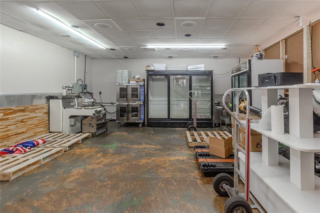 For Sale: $400,000 (0 beds, 0 baths, 2400 Square Feet)