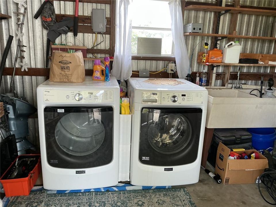 На продажу: $335,000 (3 спален, 2 ванн, 1360 Квадратных фут)