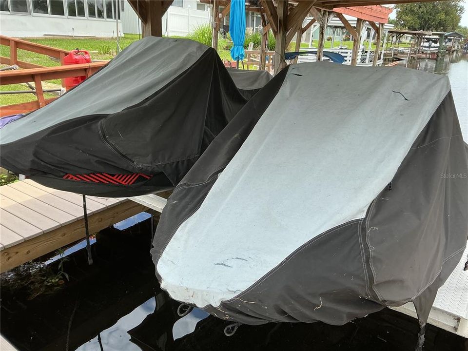 На продажу: $335,000 (3 спален, 2 ванн, 1360 Квадратных фут)