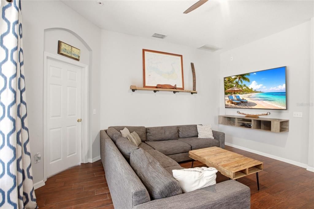 For Sale: $624,900 (4 beds, 2 baths, 2441 Square Feet)