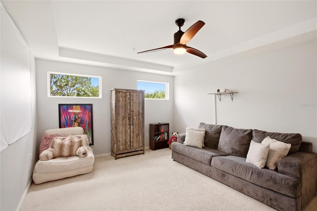 For Sale: $624,900 (4 beds, 2 baths, 2441 Square Feet)