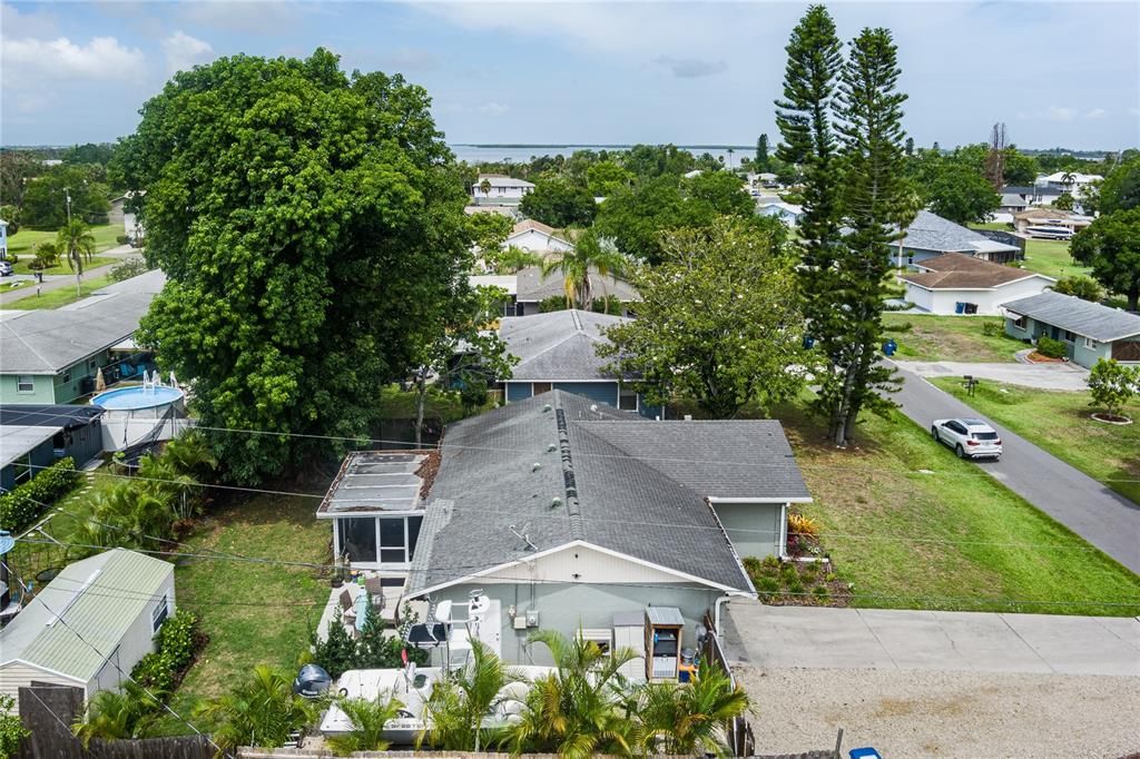 For Sale: $349,000 (3 beds, 2 baths, 1119 Square Feet)