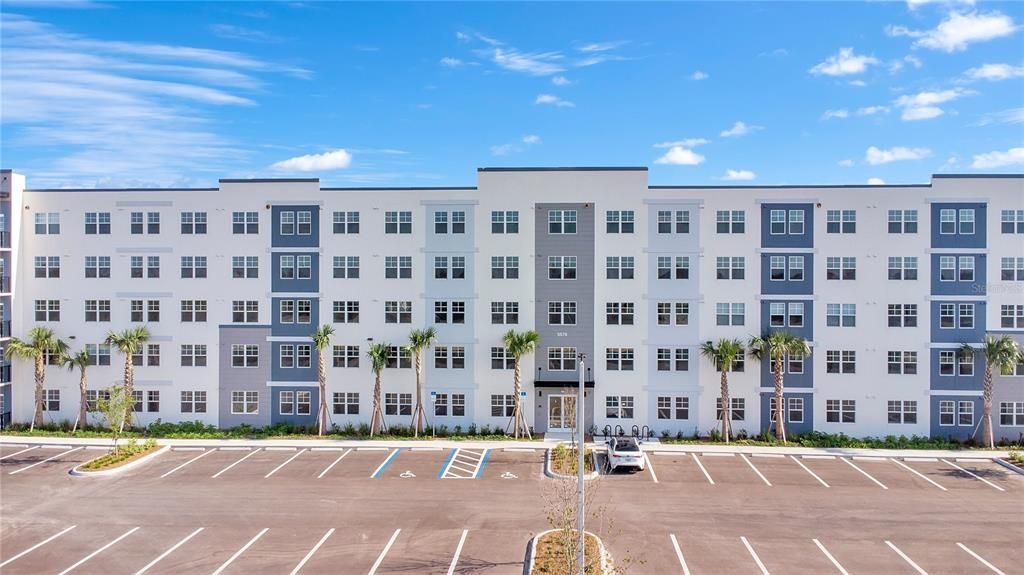 For Rent: $1,650 (2 beds, 2 baths, 1023 Square Feet)