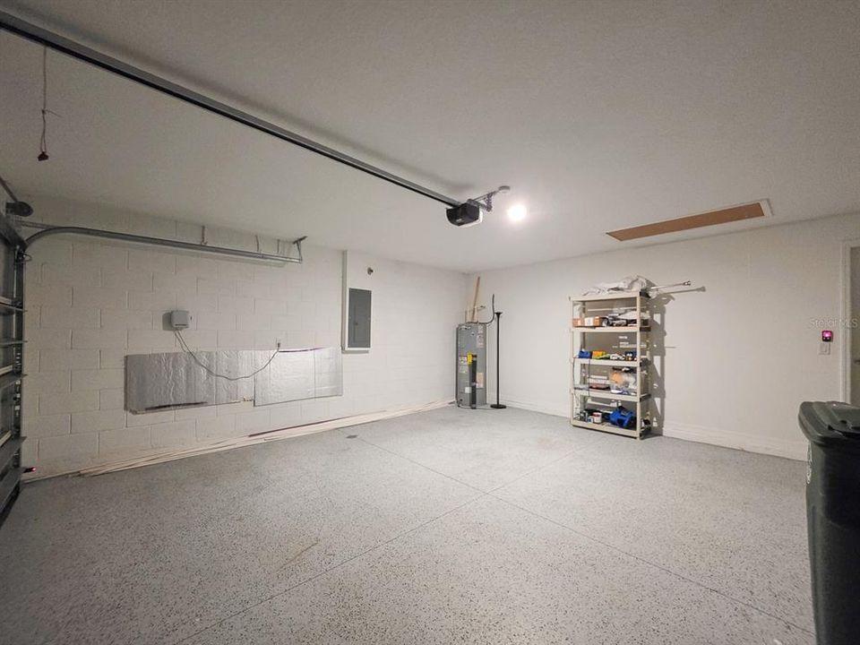 For Sale: $359,000 (4 beds, 2 baths, 1935 Square Feet)