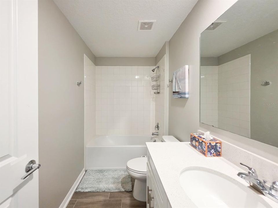 For Sale: $359,000 (4 beds, 2 baths, 1935 Square Feet)