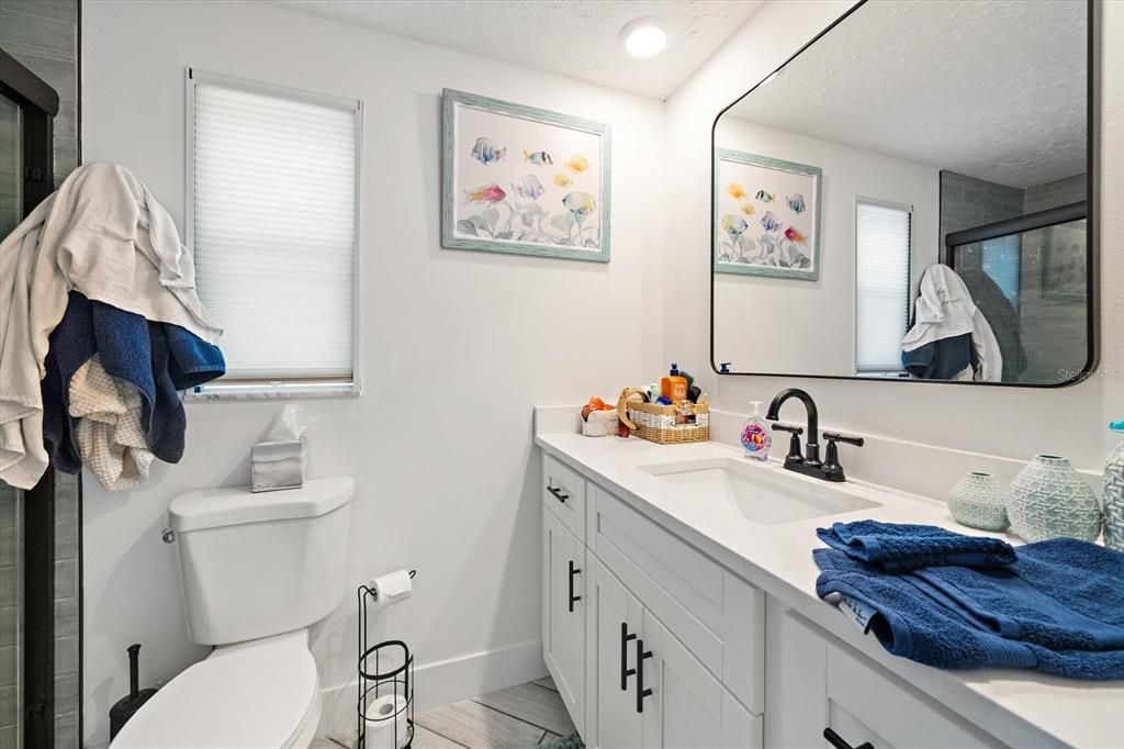 For Rent: $3,000 (2 beds, 2 baths, 1390 Square Feet)