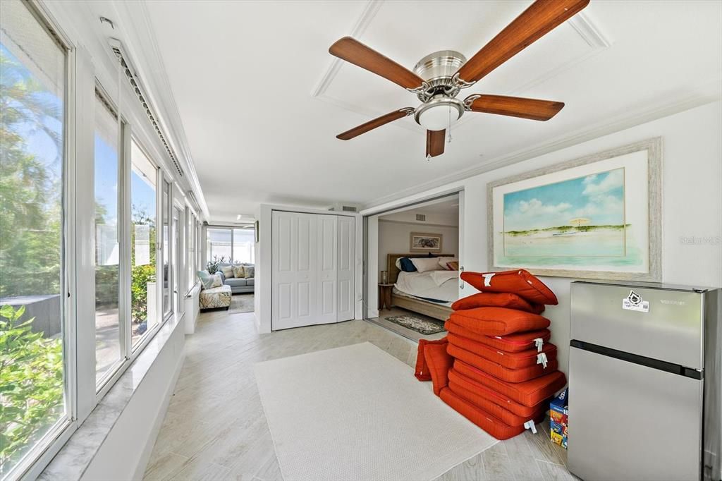 For Rent: $3,000 (2 beds, 2 baths, 1390 Square Feet)
