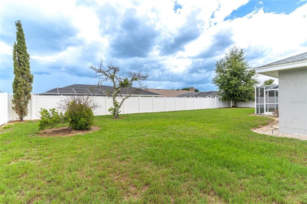 For Sale: $360,000 (3 beds, 2 baths, 1845 Square Feet)
