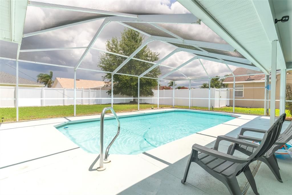 For Sale: $360,000 (3 beds, 2 baths, 1845 Square Feet)