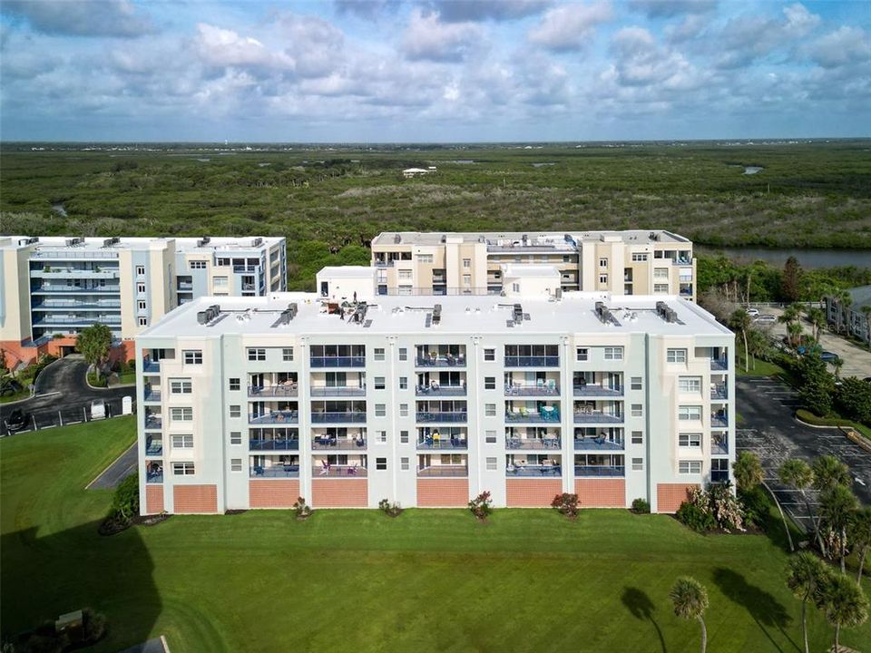 En Venta: $435,000 (2 camas, 2 baños, 1389 Pies cuadrados)