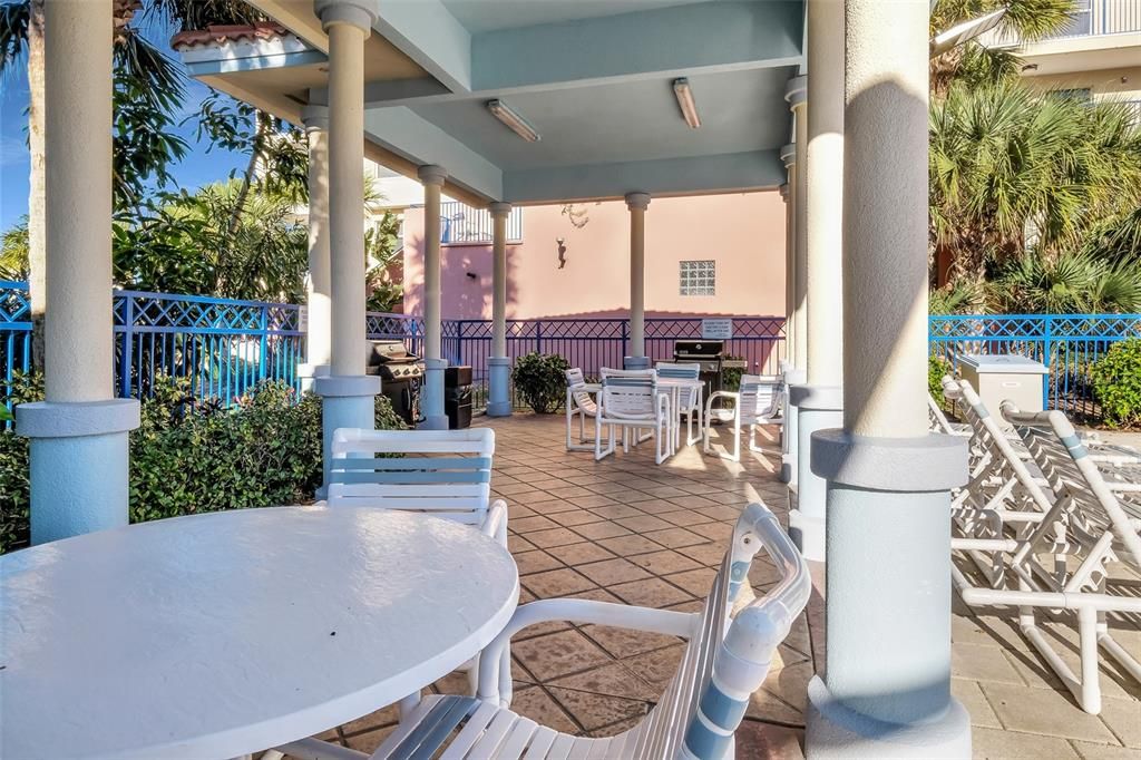 En Venta: $435,000 (2 camas, 2 baños, 1389 Pies cuadrados)