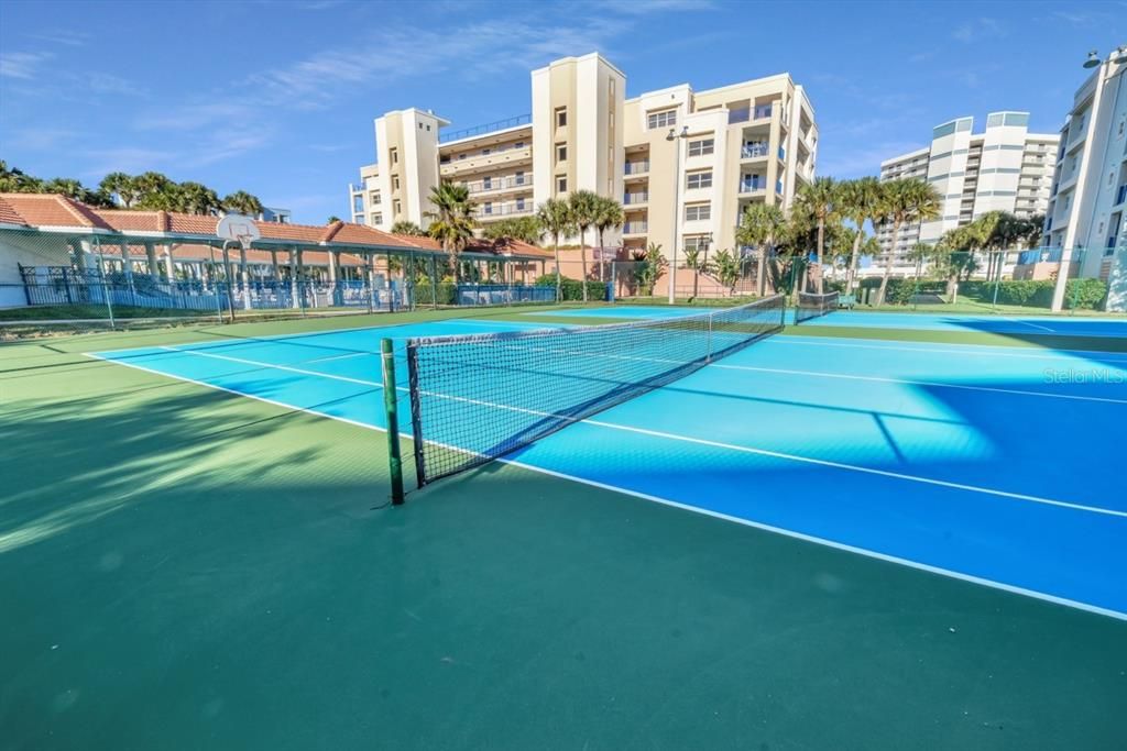 En Venta: $435,000 (2 camas, 2 baños, 1389 Pies cuadrados)