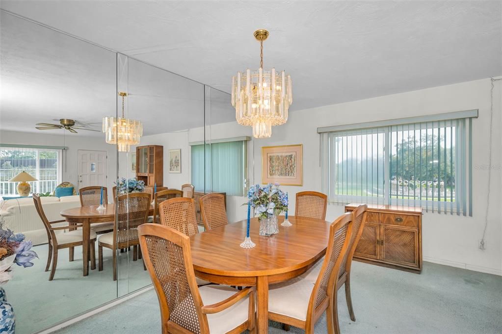 For Sale: $149,900 (2 beds, 2 baths, 1400 Square Feet)