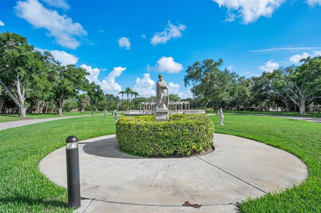 For Sale: $149,900 (2 beds, 2 baths, 1400 Square Feet)