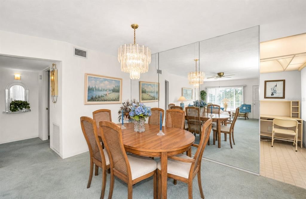 For Sale: $149,900 (2 beds, 2 baths, 1400 Square Feet)