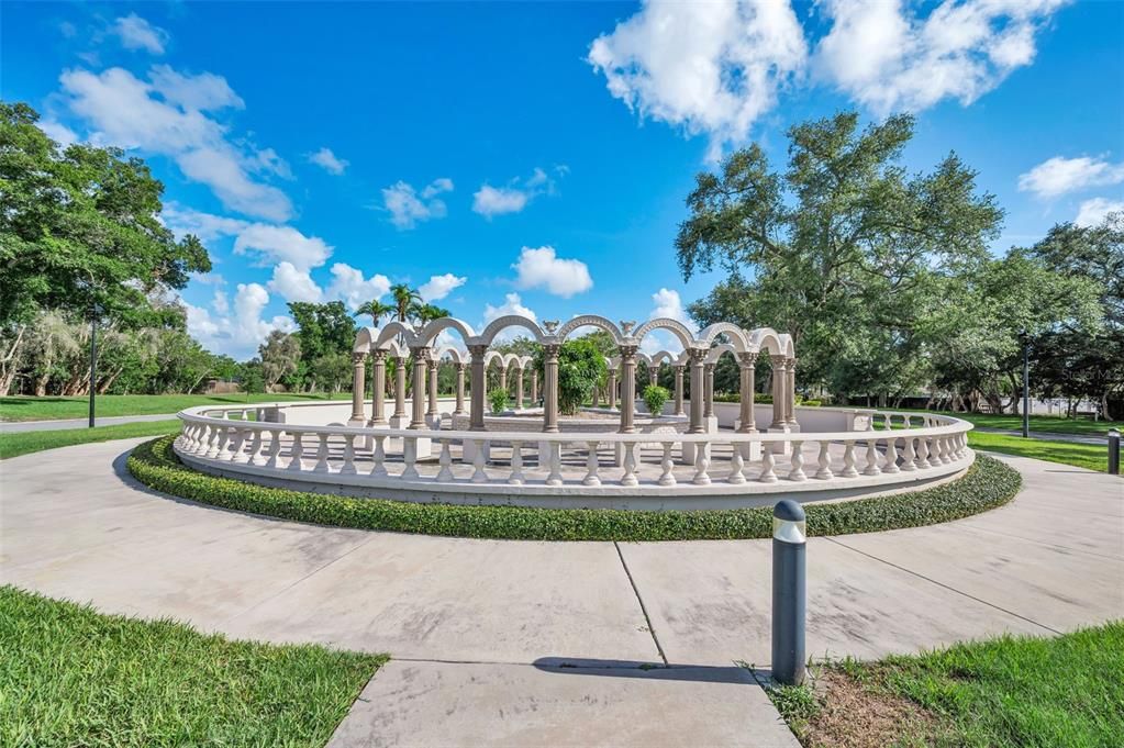 For Sale: $149,900 (2 beds, 2 baths, 1400 Square Feet)