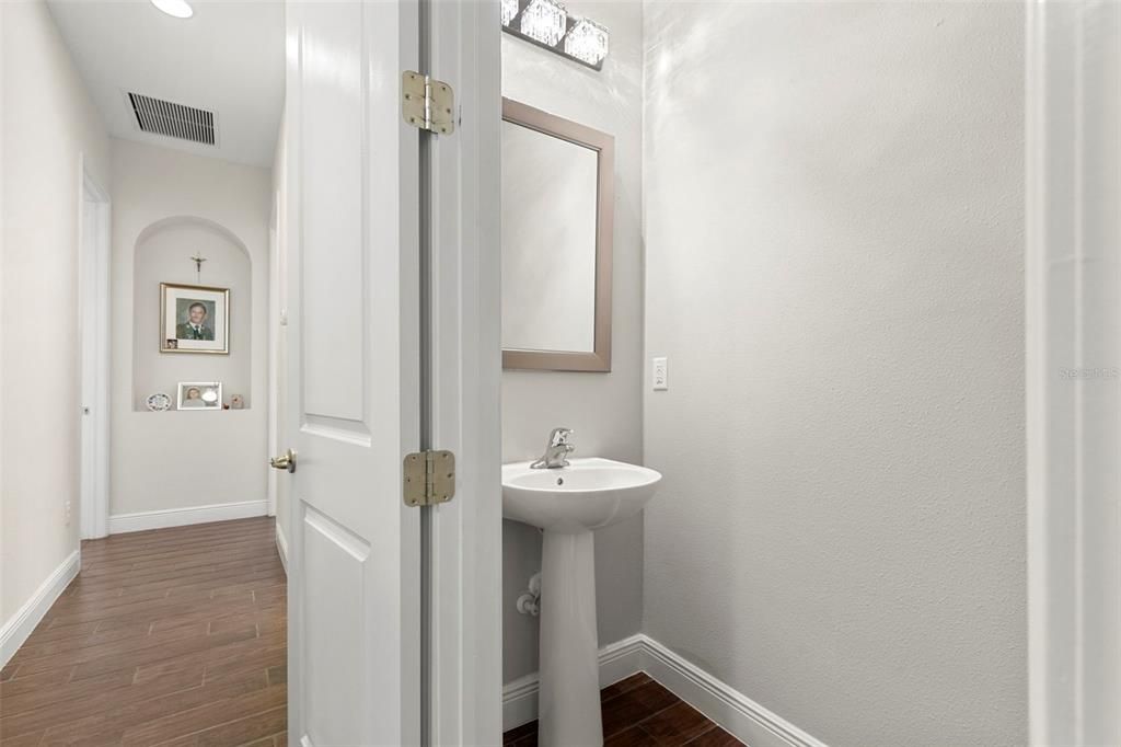 For Sale: $1,200,000 (4 beds, 3 baths, 3353 Square Feet)