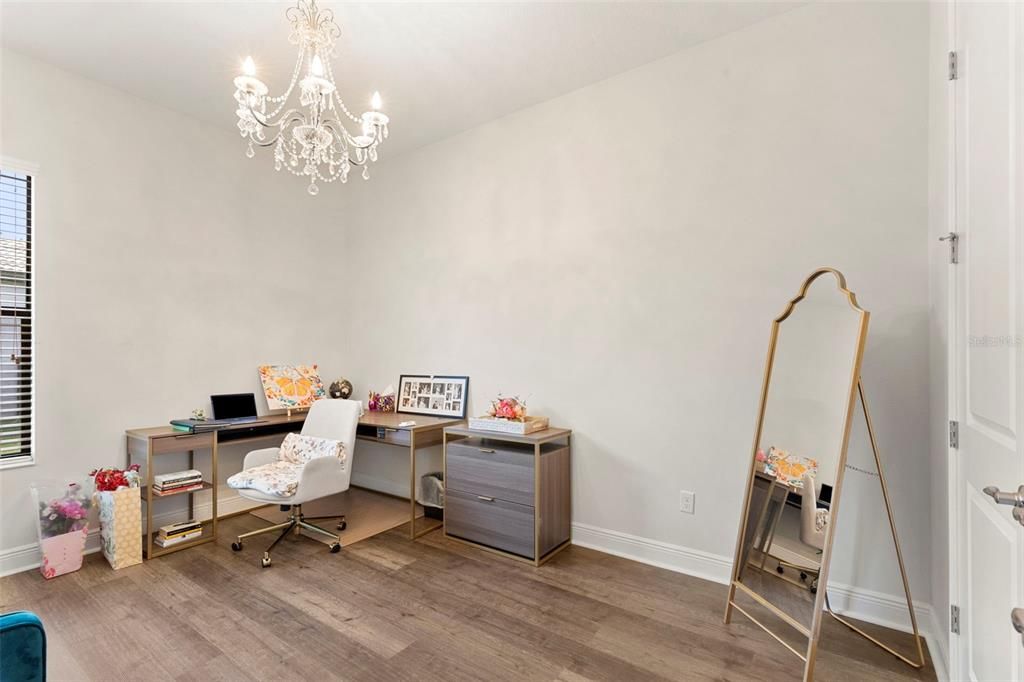 For Sale: $1,200,000 (4 beds, 3 baths, 3353 Square Feet)