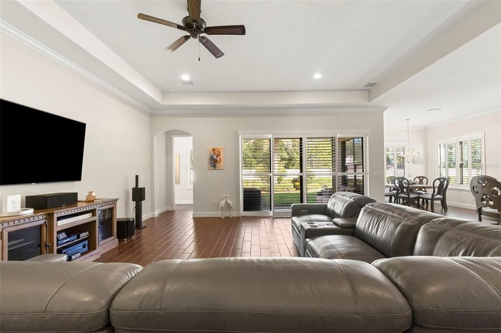 For Sale: $1,200,000 (4 beds, 3 baths, 3353 Square Feet)