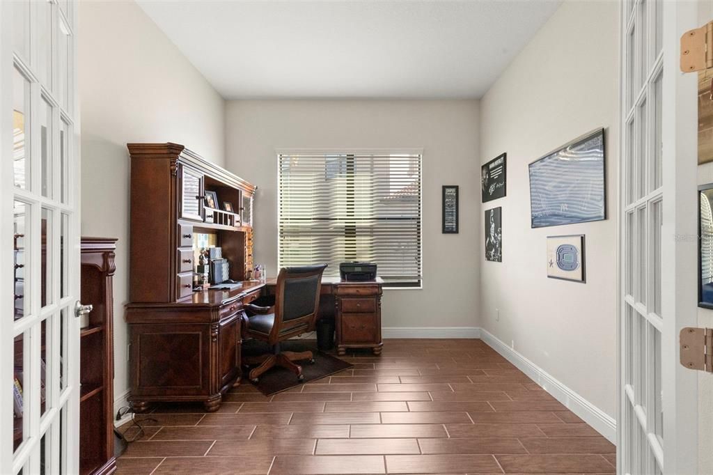 For Sale: $1,200,000 (4 beds, 3 baths, 3353 Square Feet)