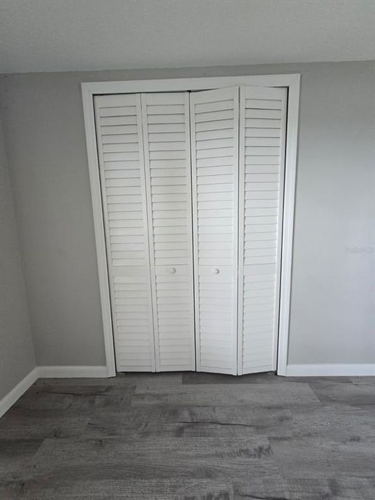 For Sale: $149,000 (2 beds, 1 baths, 784 Square Feet)