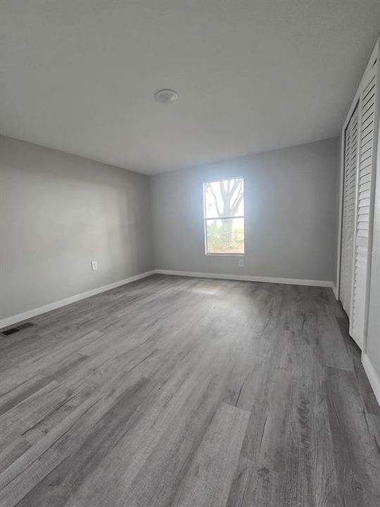 For Sale: $149,000 (2 beds, 1 baths, 784 Square Feet)