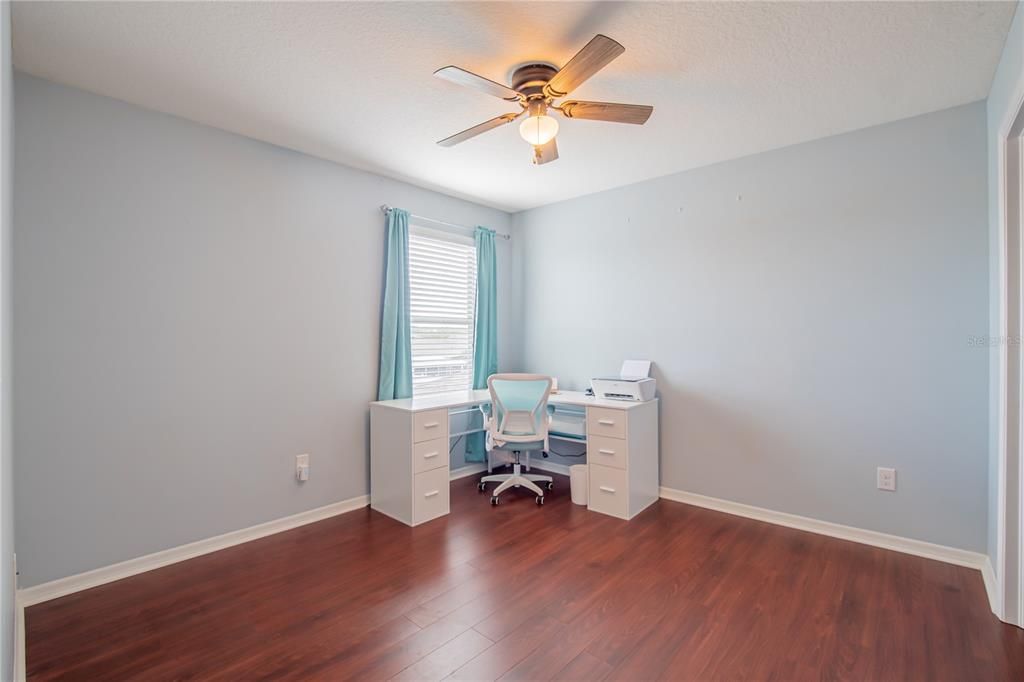 For Sale: $425,000 (4 beds, 2 baths, 2387 Square Feet)