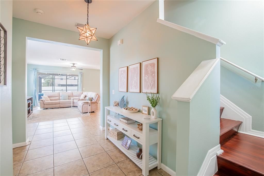 For Sale: $425,000 (4 beds, 2 baths, 2387 Square Feet)