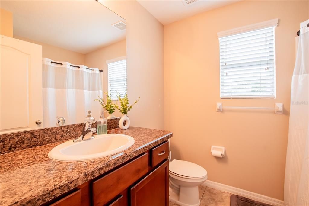 For Sale: $425,000 (4 beds, 2 baths, 2387 Square Feet)