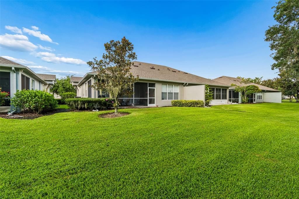For Sale: $285,000 (2 beds, 2 baths, 1696 Square Feet)