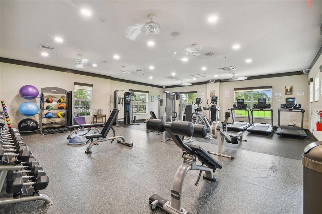 For Sale: $285,000 (2 beds, 2 baths, 1696 Square Feet)